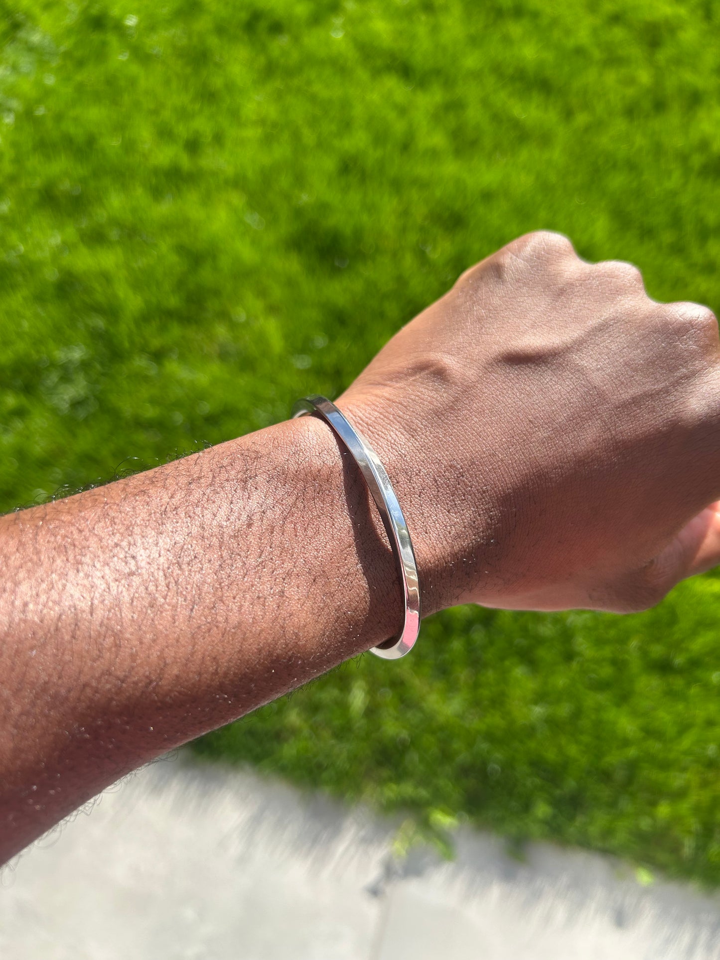 OUJ Staineless Steel Mobius Cuff Bangle Silver for men 64X50mm